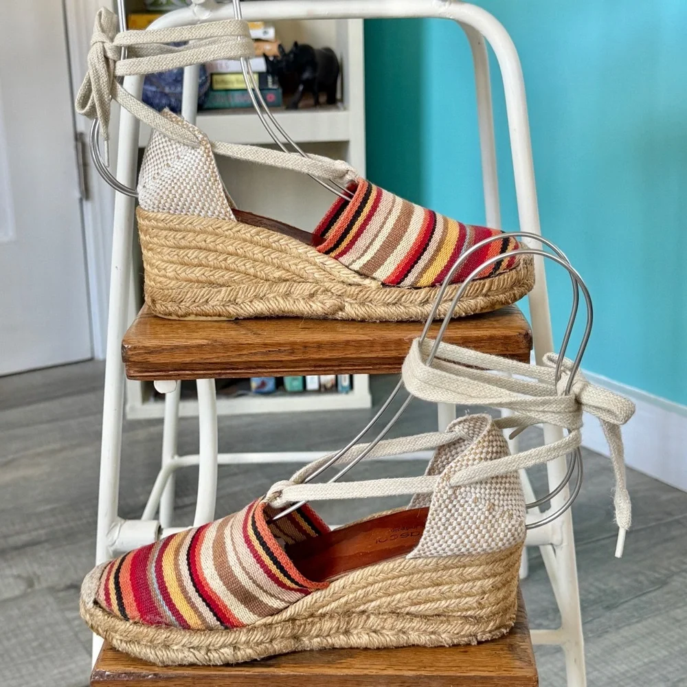 Andre Assous Striped Wedge Lace Up Espadrilles (size 6)
